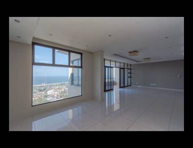 3 BEDROOM APARTMENT FOR SALE IN UMHLANGA RIDGE